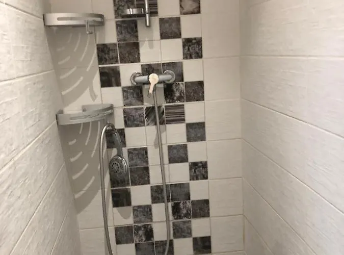 فيلة Avec Jacuzzi *